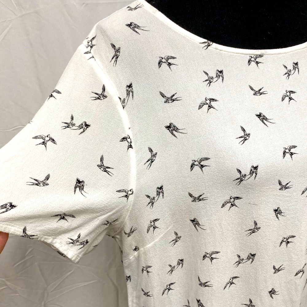 Boxy Blouse w bird print